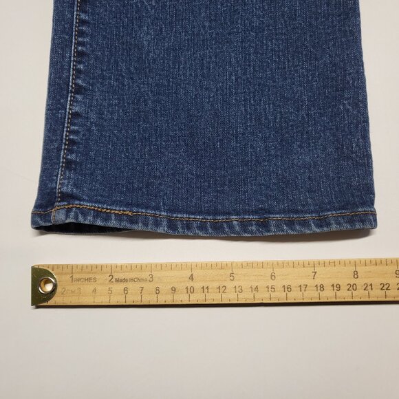 Old Navy Jeans Original Midrise Womens Size 16 Diva Bootcut Stretch Blue 39 X 30 - Picture 13 of 13